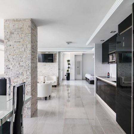 Apartamento Deluxe Supreme Málaga Exterior foto