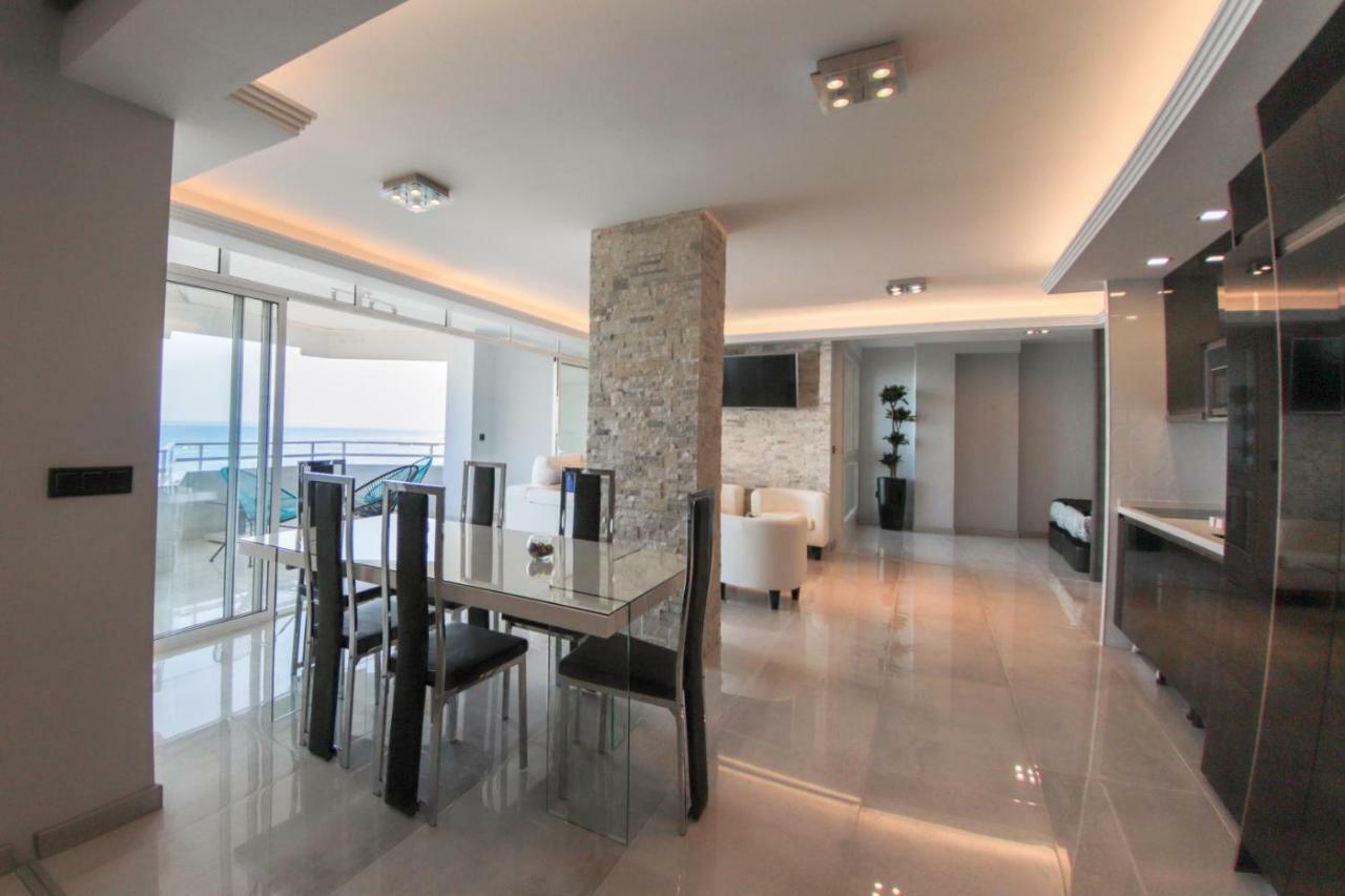 Apartamento Deluxe Supreme Málaga Exterior foto