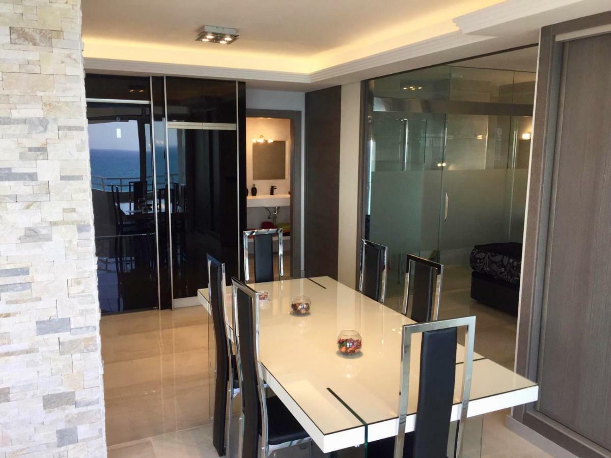 Apartamento Deluxe Supreme Málaga Exterior foto